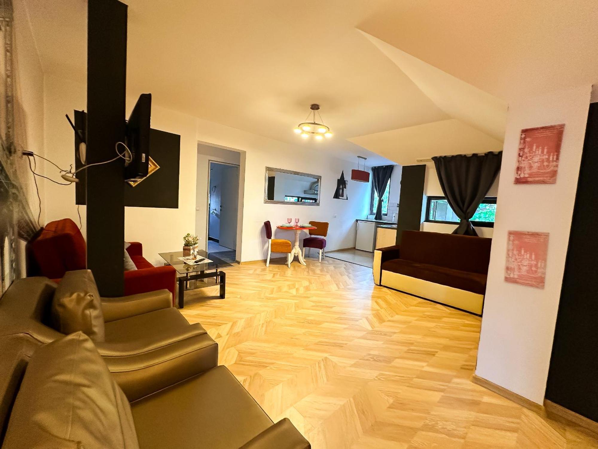 The Vintage - Wonderful Apartment In Best Location Craiova Ngoại thất bức ảnh