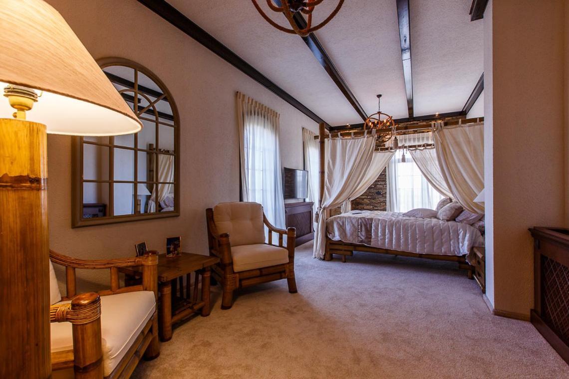 The Vintage - Wonderful Apartment In Best Location Craiova Ngoại thất bức ảnh
